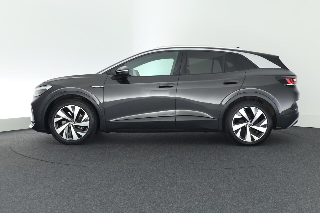 Volkswagen ID.4 First 204pk 77 kWh SOH 91% Warmtepomp Trekhaak Camera Stoelverwarming Navigatie
