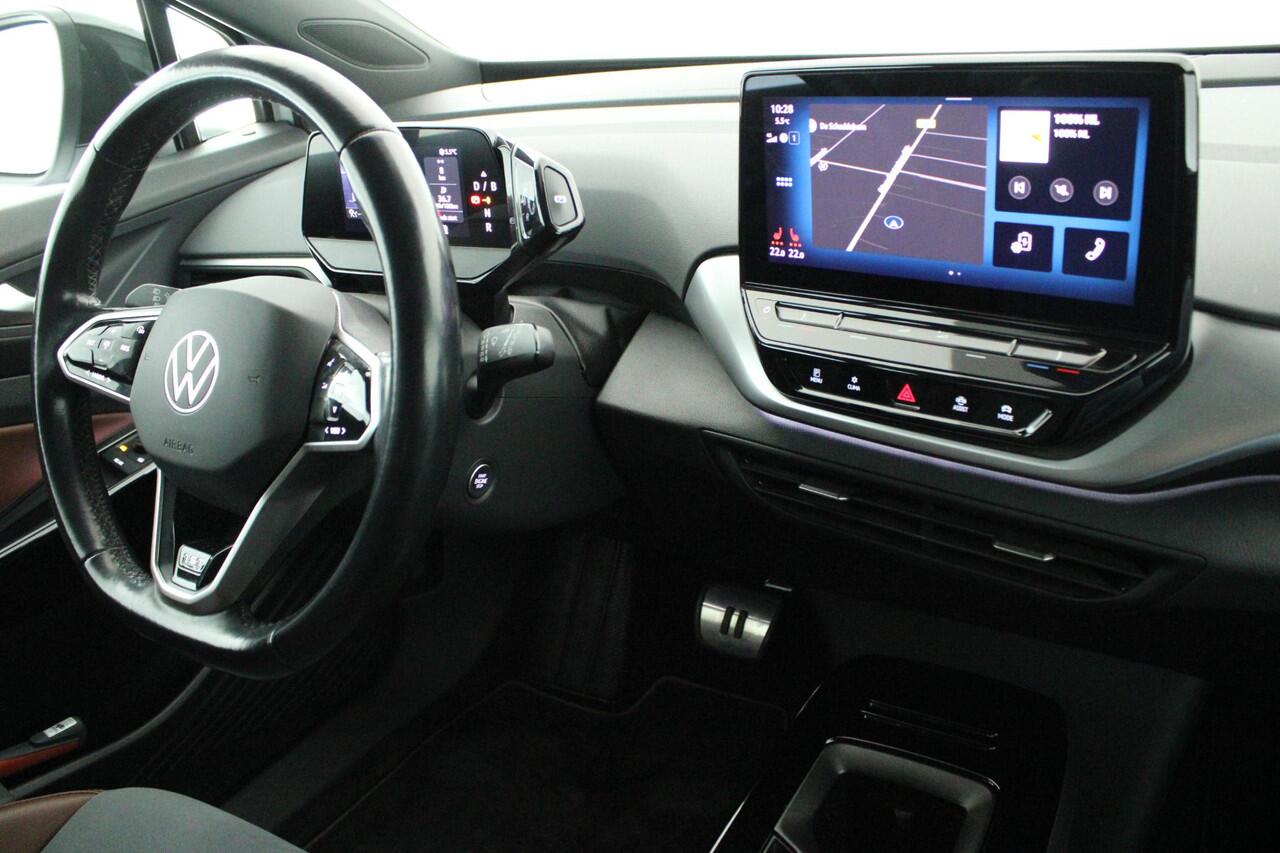 Volkswagen ID.4 First 204pk 77 kWh SOH 89% Trekhaak Camera Stoelverwarming Navigatie
