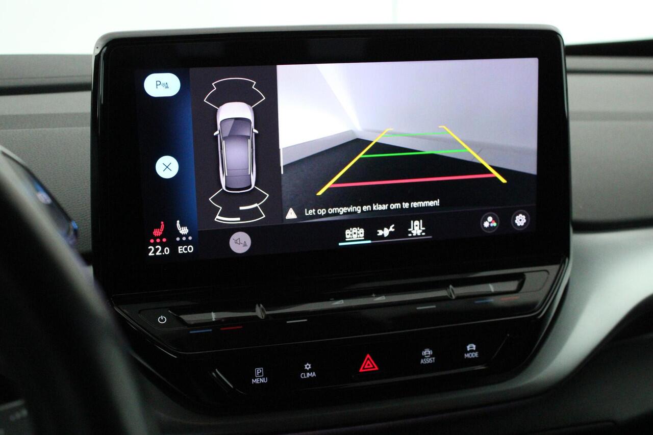 Volkswagen ID.4 First 204pk 77 kWh SOH 89% Trekhaak Camera Stoelverwarming Navigatie
