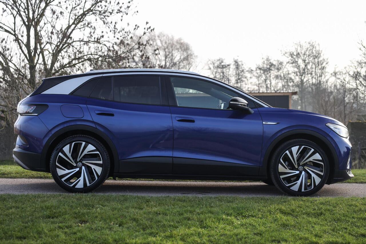 Volkswagen ID.4 First Max 77 kWh ? IQ-Light ? Massage ? Pano