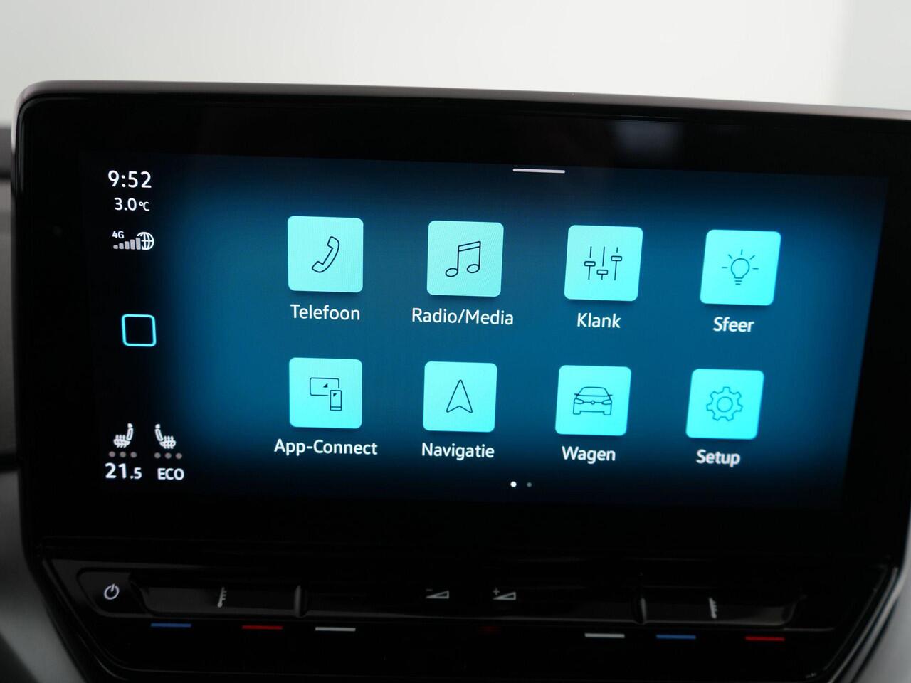 Volkswagen ID.4 First 77 kWh IQ Drive | Camera | ACC | Stoel- en stuurwielverwarming