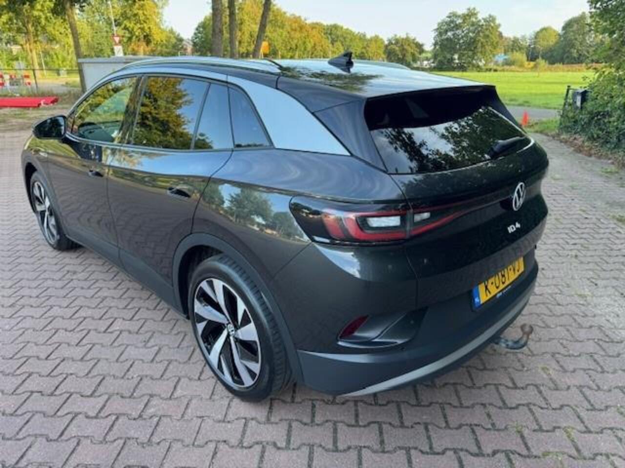 Volkswagen ID.4 LIFE 77KWH 204PK THAAK/HLEER/NAV/GARANTIE