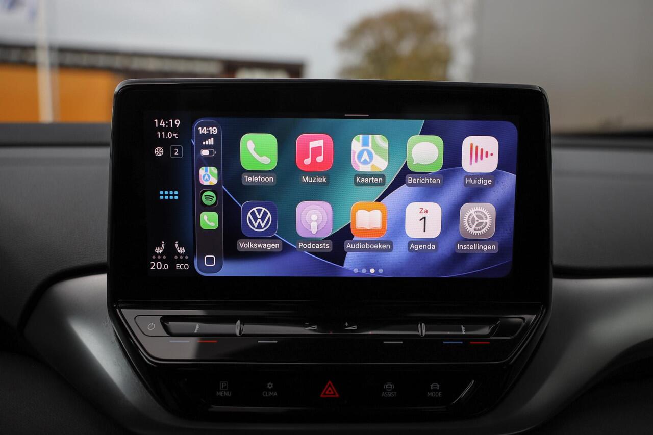 Volkswagen ID.4 77 kWh 204 PK ? Trekhaak ? Stuurverwarming ? ACC