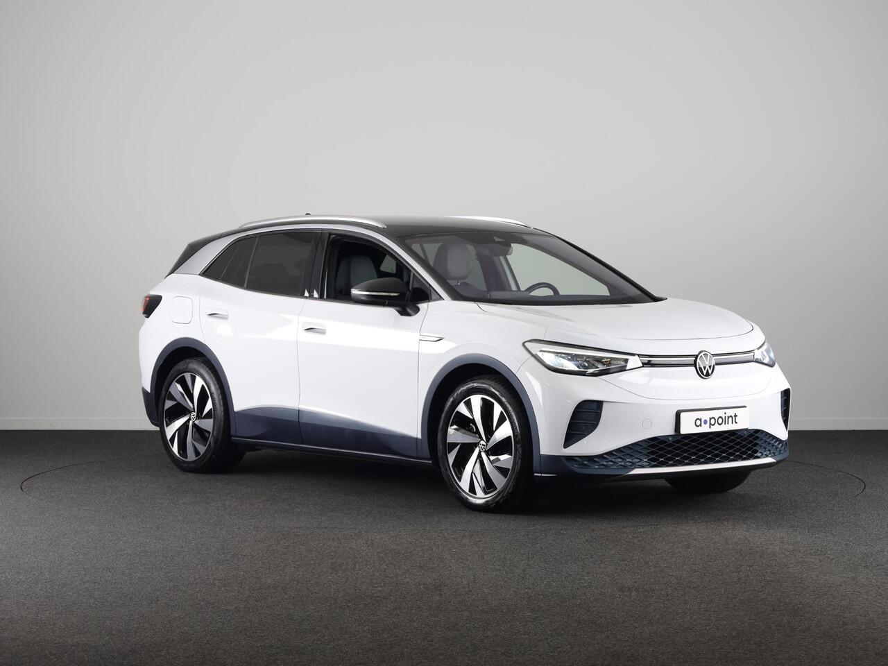 Volkswagen ID.4 First 77 kWh 204 pk | Navigatie | Warmtepomp | Trekhaak (wegklapbaar ) | Parkeersensoren | Achteruitrijcamera | Stoelverwarming |