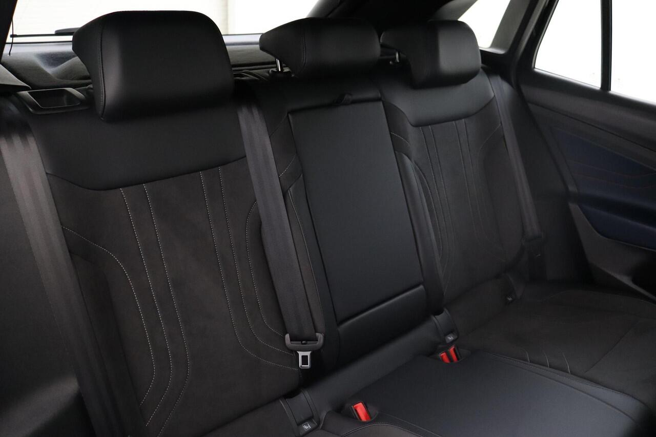 Volkswagen ID.4 GTX 4MOTION 77 kWh -PANO.DAK|SPORTPAKKET|KEYLESS|HEAD-UP DISP.|TREKHAAK|21"