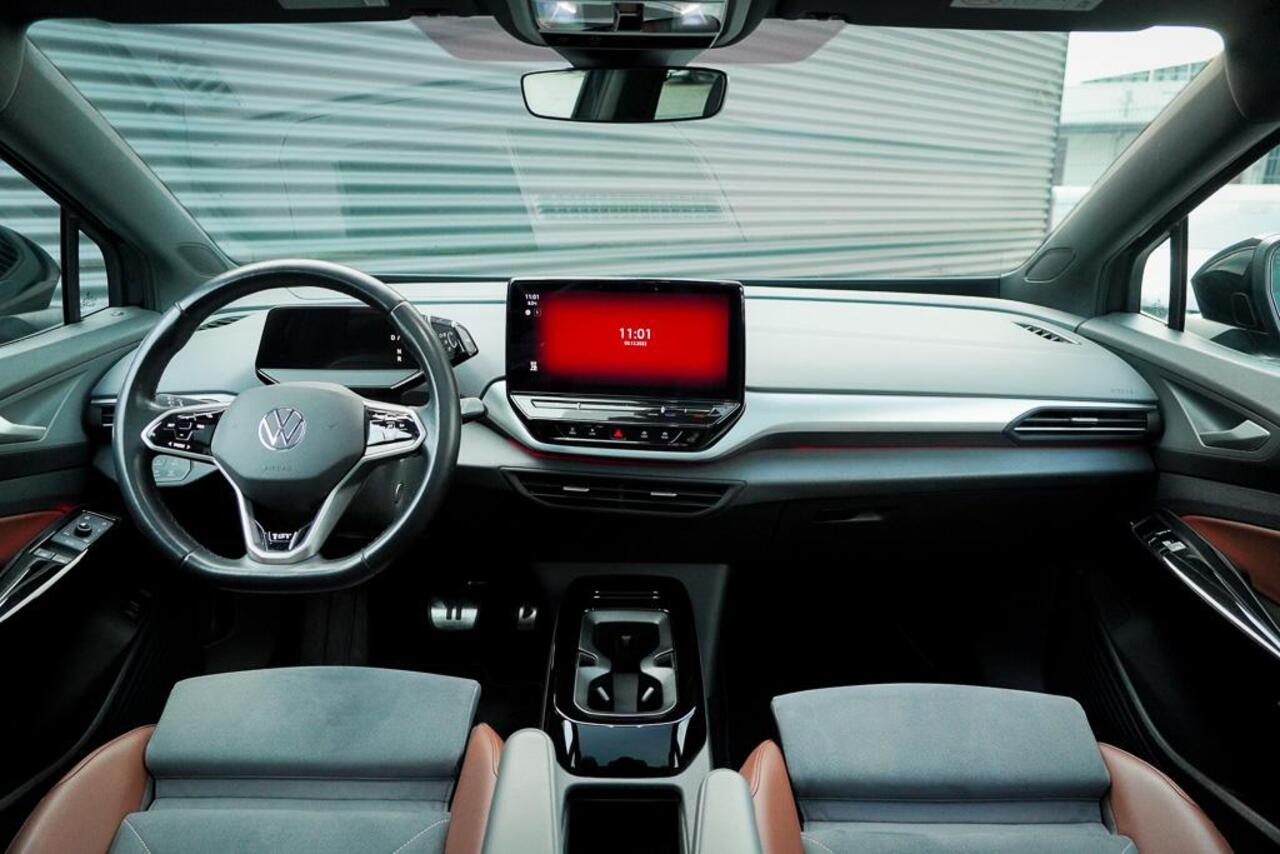 Volkswagen ID.4 1st 77KwH / Pano / Massage / Stoelverwarming / Incl BTW