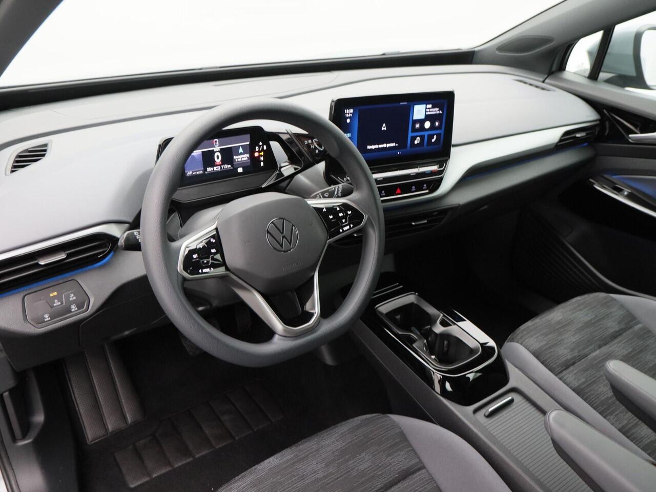 Volkswagen ID.4 204 Pk Business 77 kWh | Navigatie | CarPlay | Lane Assist | Keyless | Parkeersensoren voor en achter | 73.585 Km!