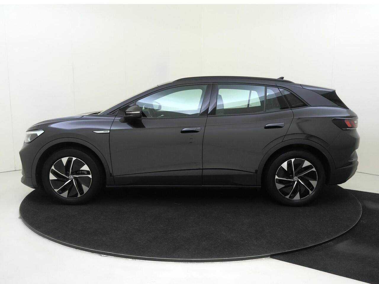 Volkswagen ID.4 Pro 77 kWh | Achteruitrijcamera | Adaptieve cruise control | Warmtepomp | Keyless | Stoel- en stuurwielverwarming | CarPlay | Navigatie |