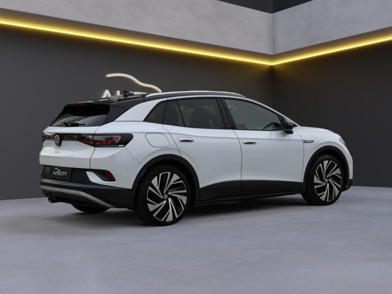 Volkswagen ID.4 Pro Performance 77kWh 204pk 1st Max 92% SOH Pano l Trekhaak l Wa