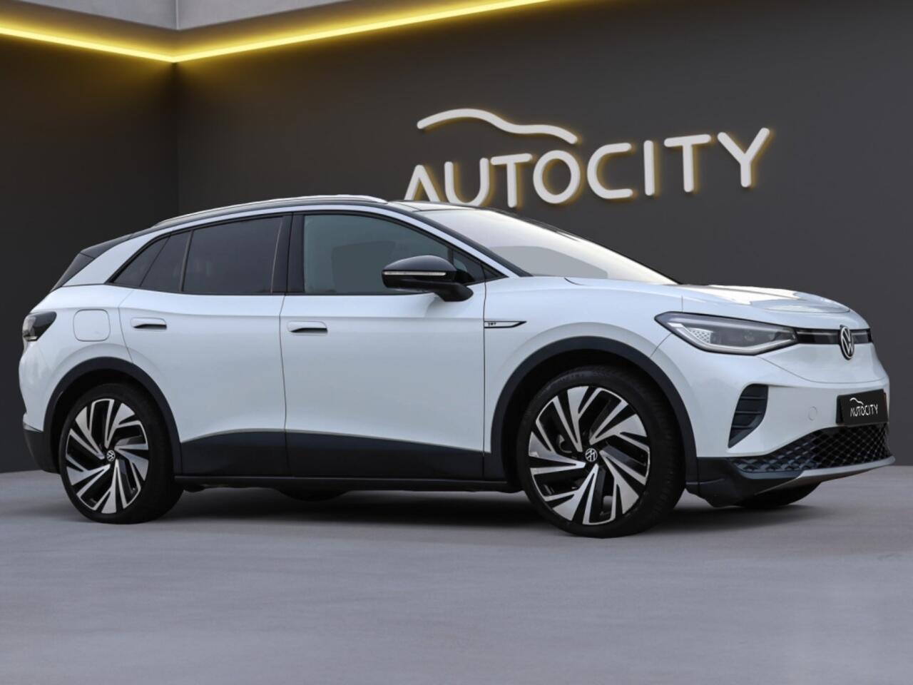 Volkswagen ID.4 Pro Performance 77kWh 204pk 1st Max 92% SOH Pano l Trekhaak l Wa