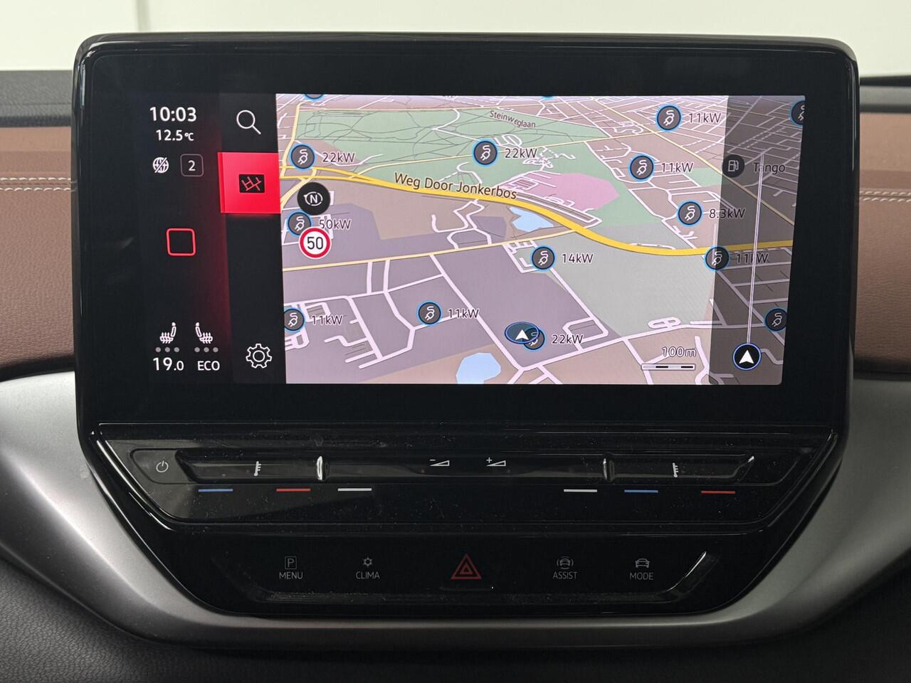 Volkswagen ID.4 Family 77 kWh | SOH 92% | Panoramadak | Navigatie | Achteruitrijcamera | Stoel + stuurverwarming |