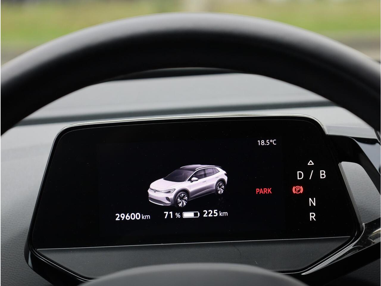 Volkswagen ID.4 Pure 52 kWh Adaptive Cruise | Carplay/Android | Navigatie | Stoel & Stuurverwarming |