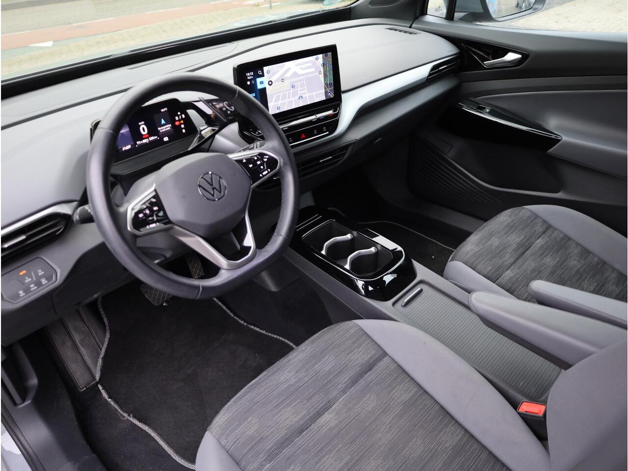 Volkswagen ID.4 Pure 52 kWh Adaptive Cruise | Carplay/Android | Navigatie | Stoel & Stuurverwarming |