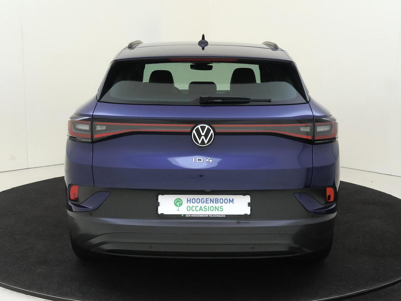 Volkswagen ID.4 Pro 77 kWh | Parkeerassistent | Achteruitrijcamera | Stoel- en stuurwielverwarming | Adaptieve cruise control | Keyless | CarPlay |