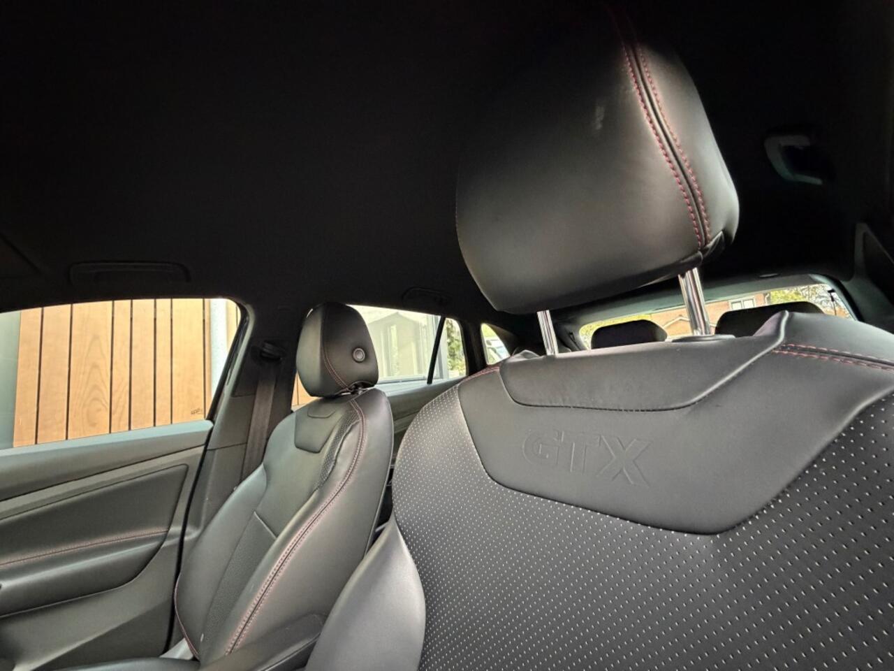 Volkswagen ID.4 GTX 77 4M 77KWH 93% SOH Trekhaak Camera Leder