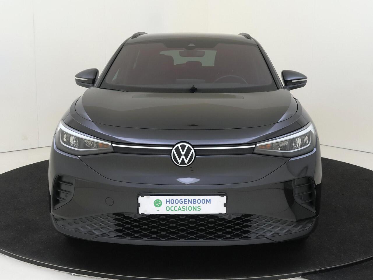 Volkswagen ID.4 Pro 77 kWh | Parkeersensoren | Adaptieve cruise control | CarPlay | Navigatie | Stoel- en stuurwielverwarming | Electronic climate control |
