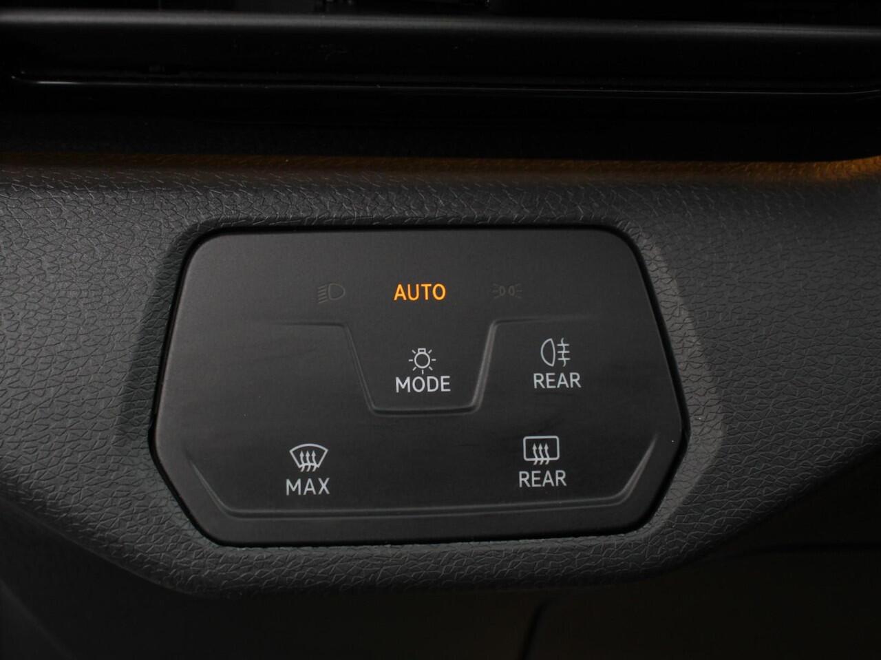 Volkswagen ID.4 Pro 77 kWh Ev | Navigatie | Apple Carplay/Android Auto | Keyless | PDC V+A | Climate Control | DAB+ | Lane Assist | Adaptieve Cruise control