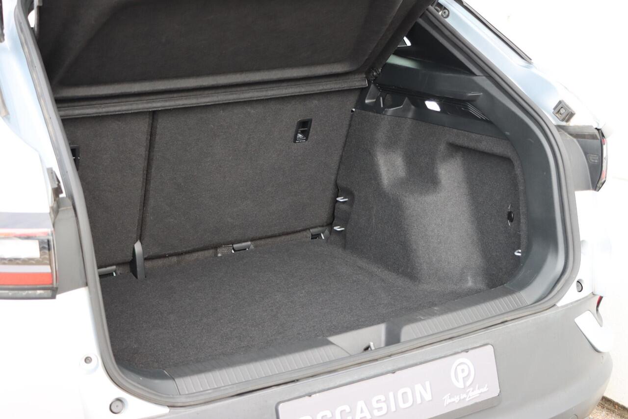 Volkswagen ID.4 Pure 52 kWh 148pk | SOH 95,6% | Carplay | Parkeersensoren