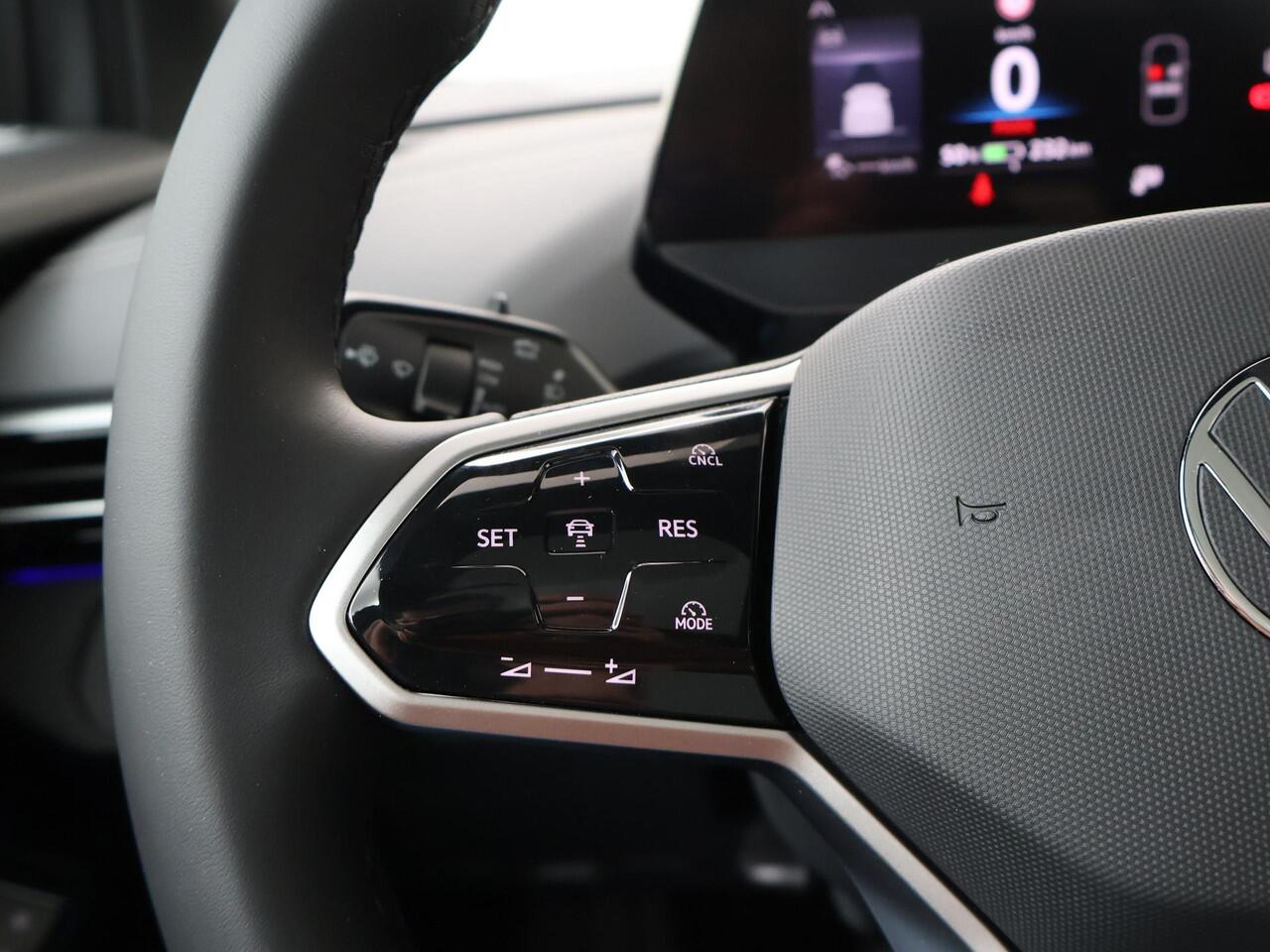 Volkswagen ID.4 Pro Limited Edition 77kWh 286pk aut. elektrisch | Black Style | Panoramadak | LED Matrix |