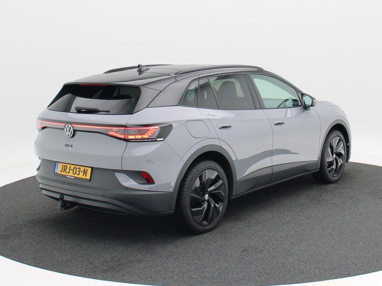 Volkswagen ID.4 Pro Limited Edition Plus 77 kWh | Trekhaak | Elek. verst. voorstoelen | Stoelmassage | Panoramadak | Dodehoek detectie |