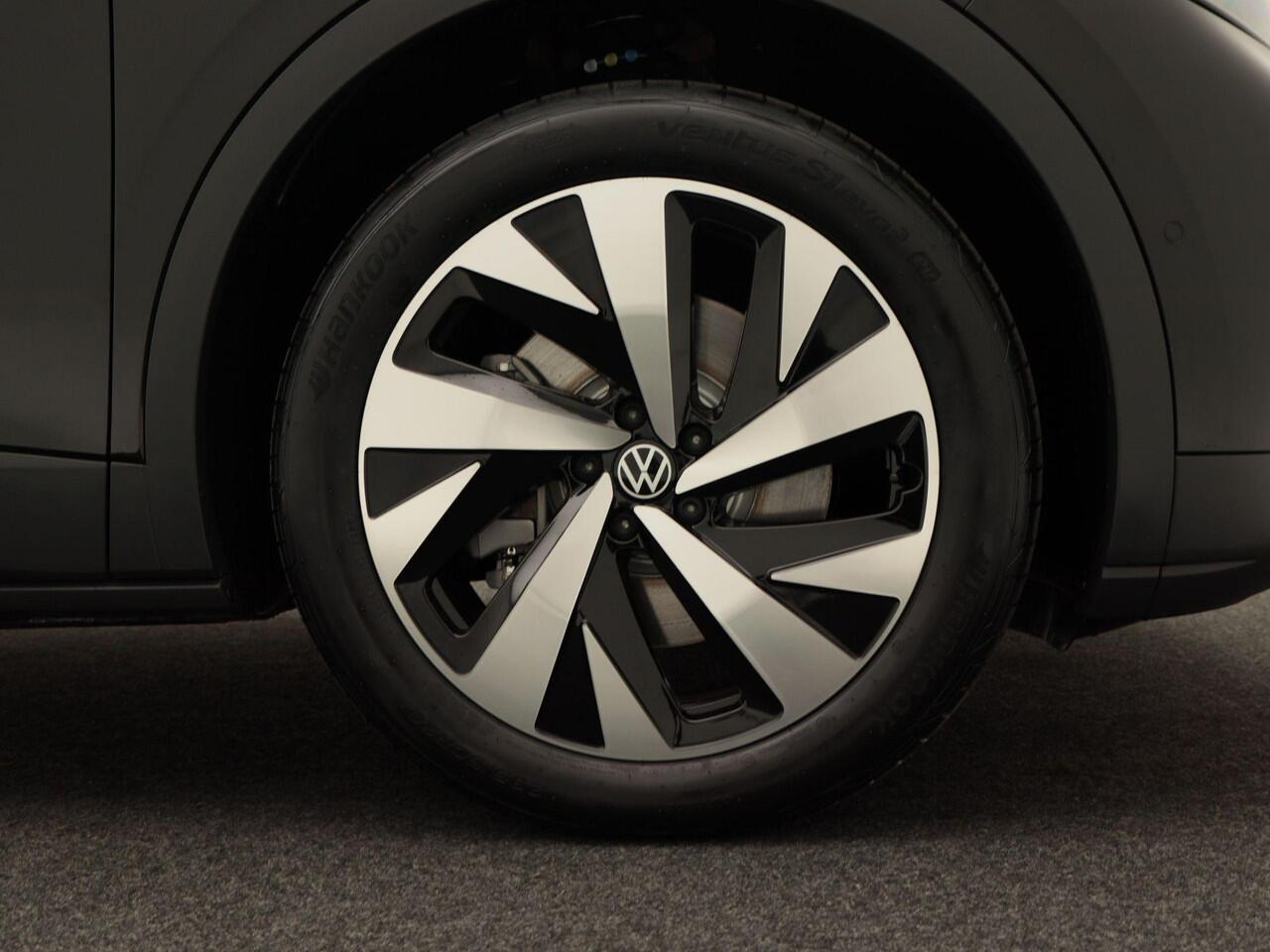 Volkswagen ID.4 Pro Limited Edition 77 kWh 286 PK | Trekhaak | 20" Lichtmetalen Velgen | Navigatie | Stoel- & Stuurverwarming |