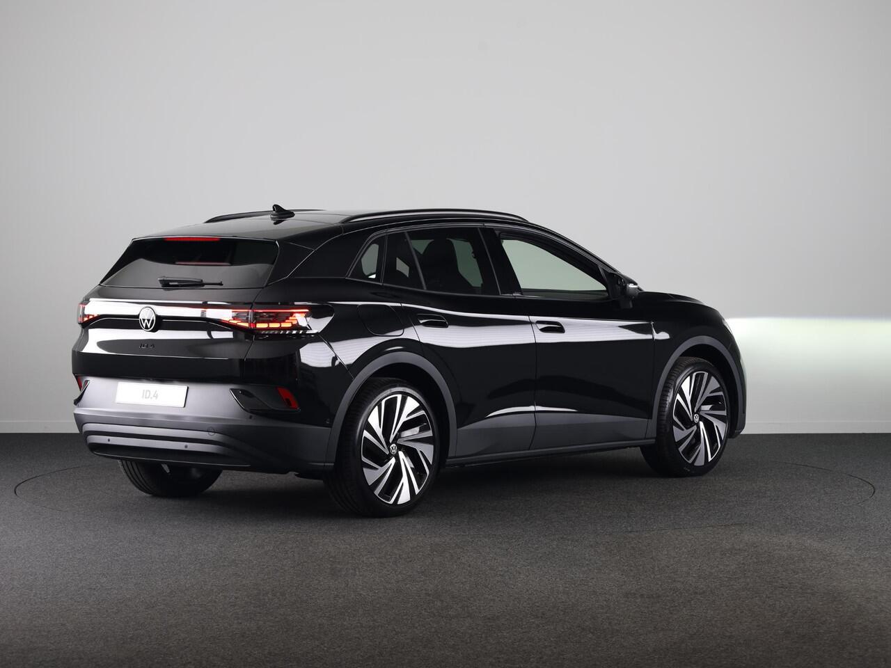Volkswagen ID.4 Pro Limited Edition Plus 77 kWh accu 286 PK | 21" LM | 360 graden camera | Panoramadak | IQ.Light |
