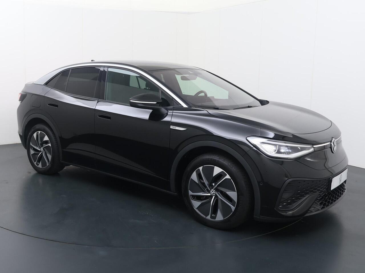 Volkswagen ID.5 Pro 77 kWh | 204 PK | SoH 94% | Matrix LED koplampen | Achteruitrijcamera | Verwarmde voorstoelen / voorruit |