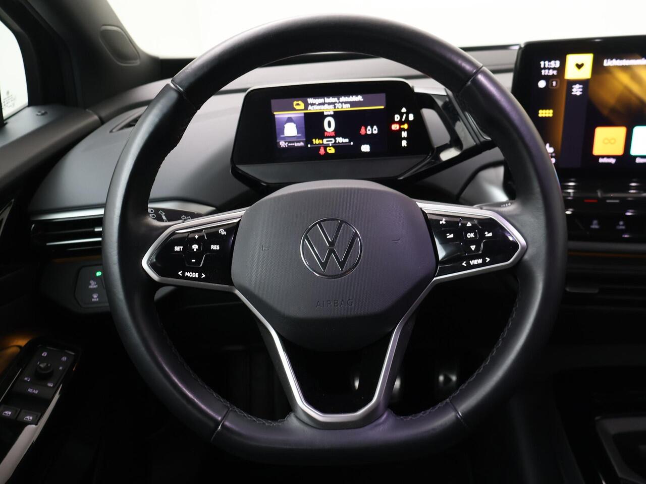 Volkswagen ID.5 Pro 77 kWh | 204 PK | SoH 94% | Matrix LED koplampen | Achteruitrijcamera | Verwarmde voorstoelen / voorruit |