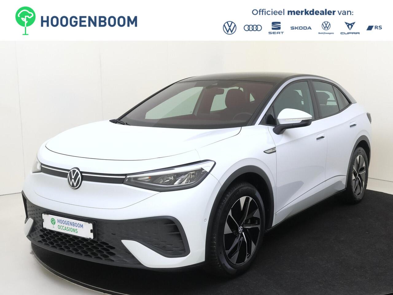 Volkswagen ID.5 Pro Advantage 77 kWh | Achteruitrijcamera | Adaptieve cruise control | Parkeerassistent | 3-zone airco | Keyless | CarPlay | Navigatie | Stoel- en stuurwielverwarming |