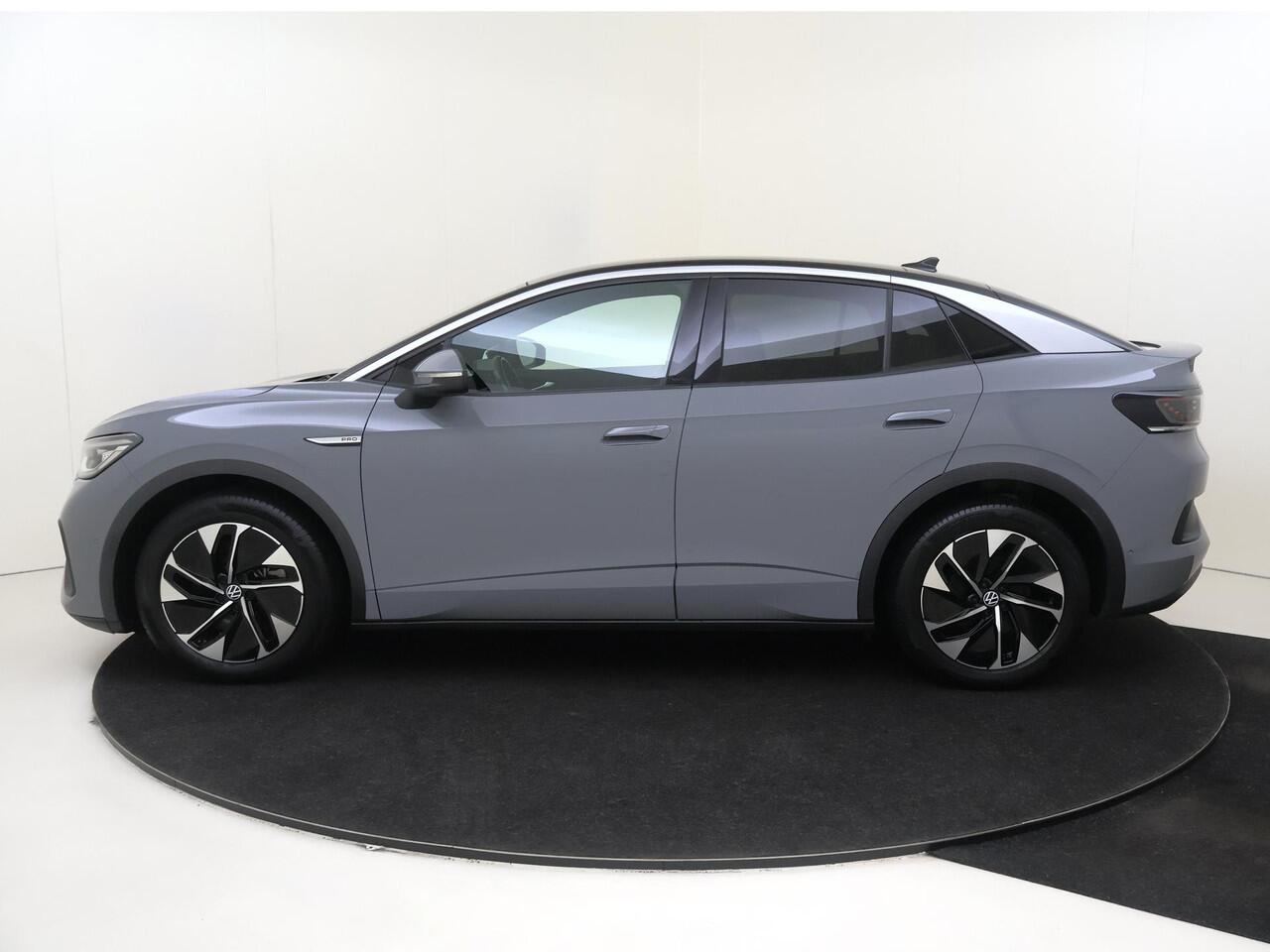 Volkswagen ID.5 Pro Business 77 kWh | SoH 93% | Panoramadak | Head-up display | 3-zone airco | Keyless | Adaptieve cruise control | CarPlay | Navigatie |