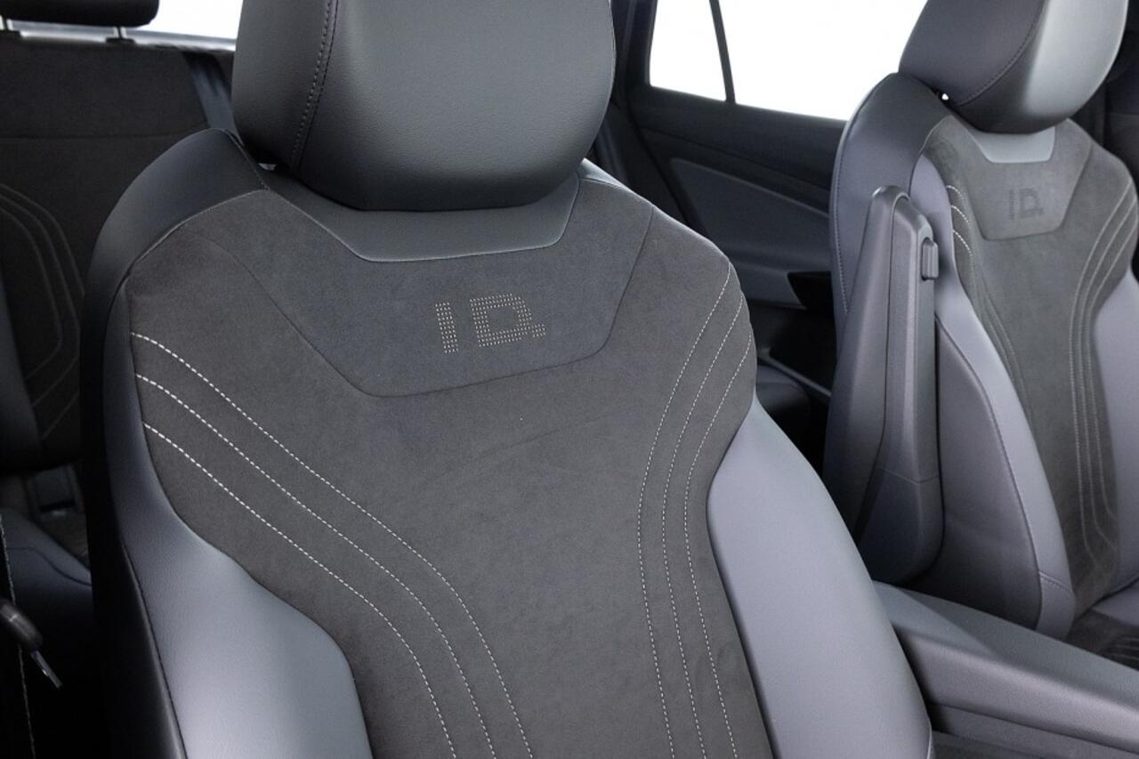 Volkswagen ID.5 Pro Performance 77kWh | PANORAMADAK | Full LED | NAVI