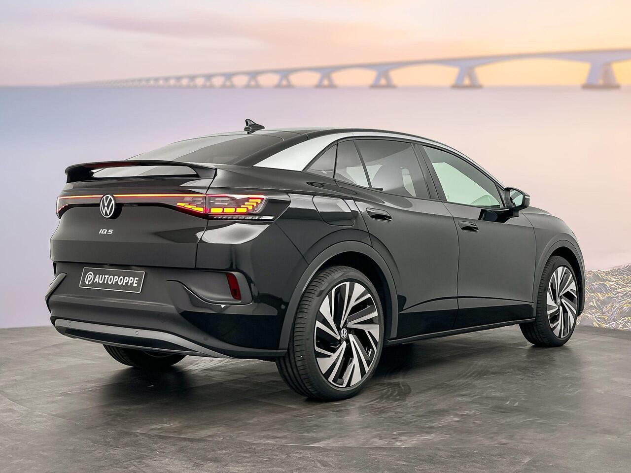 Volkswagen ID.5 Pro Business 77 kWh accu. 210 kW / 286 pk SUV Elek Warmtepomp - Actieradiusoptimalisatie