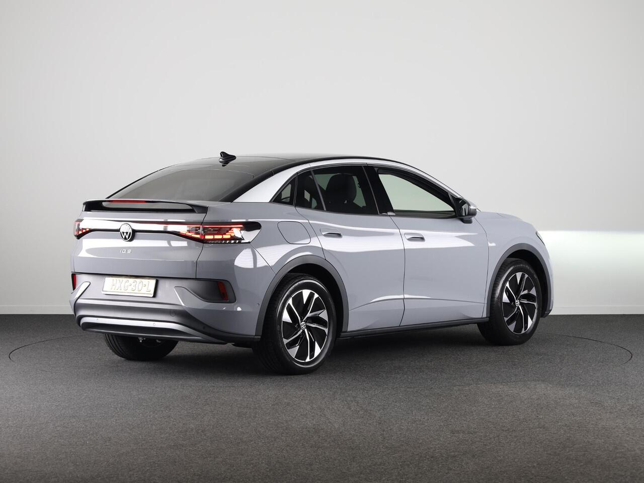 Volkswagen ID.5 Pro Business 77 kWh accu, 210 kW / 286 pk SUV Elek | 360 Camera | Led matrix | Navigatie | Elektrische Achterklep | Panoramdak | Stoelverwarming |