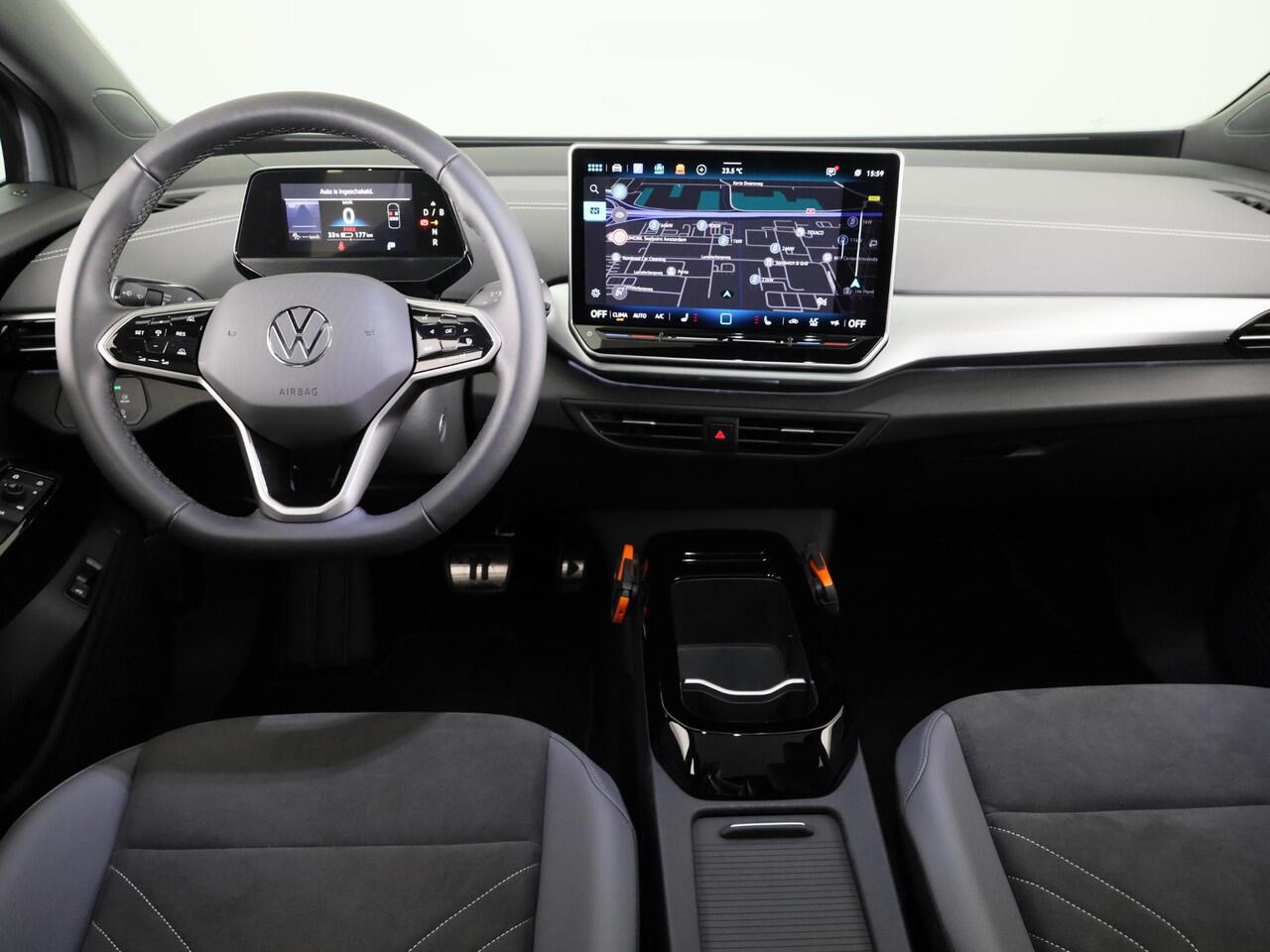 Volkswagen ID.5 Pro Business 77 kWh accu, 210 kW / 286 pk SUV Elek | 360 Camera | Led matrix | Navigatie | Elektrische Achterklep | Panoramdak | Stoelverwarming |