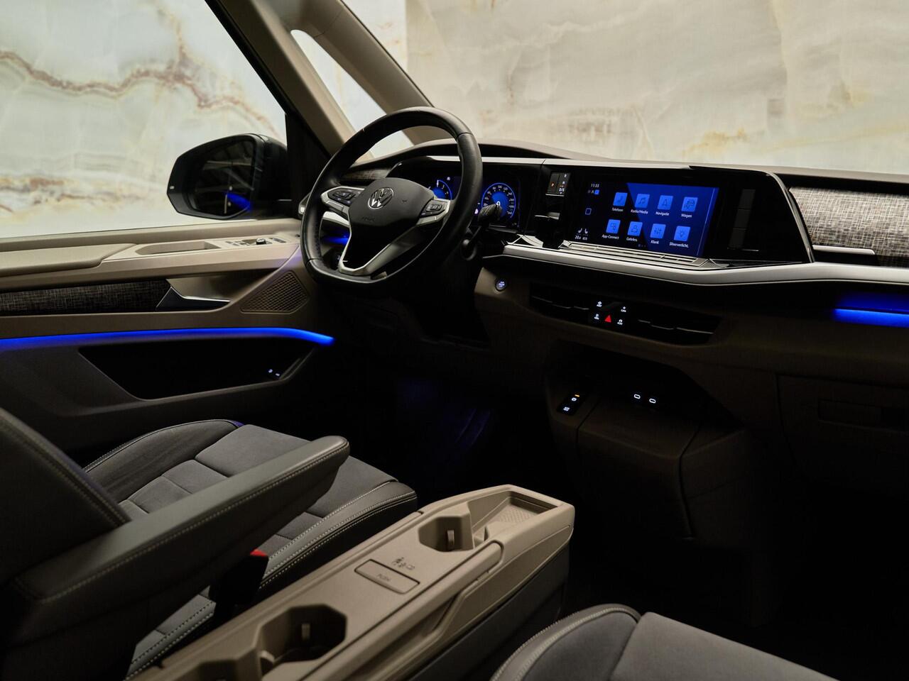 Volkswagen MULTIVAN 1.4 eHybrid L1H1 Energetic, 7p., pano, matrix-LED, 360° camera, HUD, ACC, privacy, keyless, dealeroh.