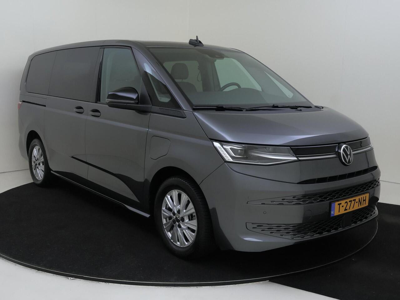 Volkswagen MULTIVAN 1.4 eHybrid L2H1 Life 6 versnellingen DSG | Achterklep met sluithulp | Verwarmbare voorstoelen | ACC Adaptive Cruise Control | Parkeer hulp vóór en achter | Achteruitrijcamera |