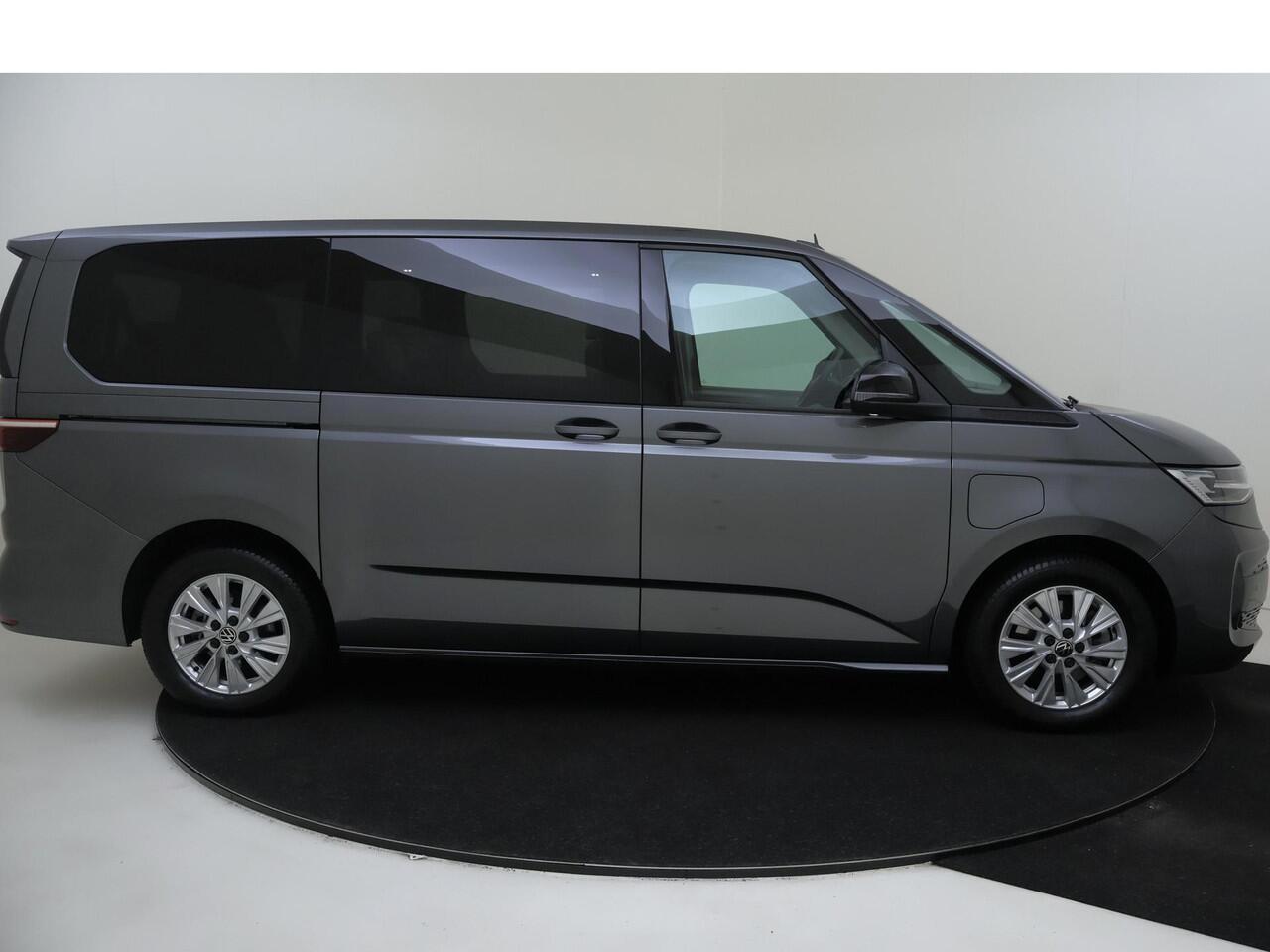 Volkswagen MULTIVAN 1.4 eHybrid L2H1 Life 6 versnellingen DSG | Achterklep met sluithulp | Verwarmbare voorstoelen | ACC Adaptive Cruise Control | Parkeer hulp vóór en achter | Achteruitrijcamera |