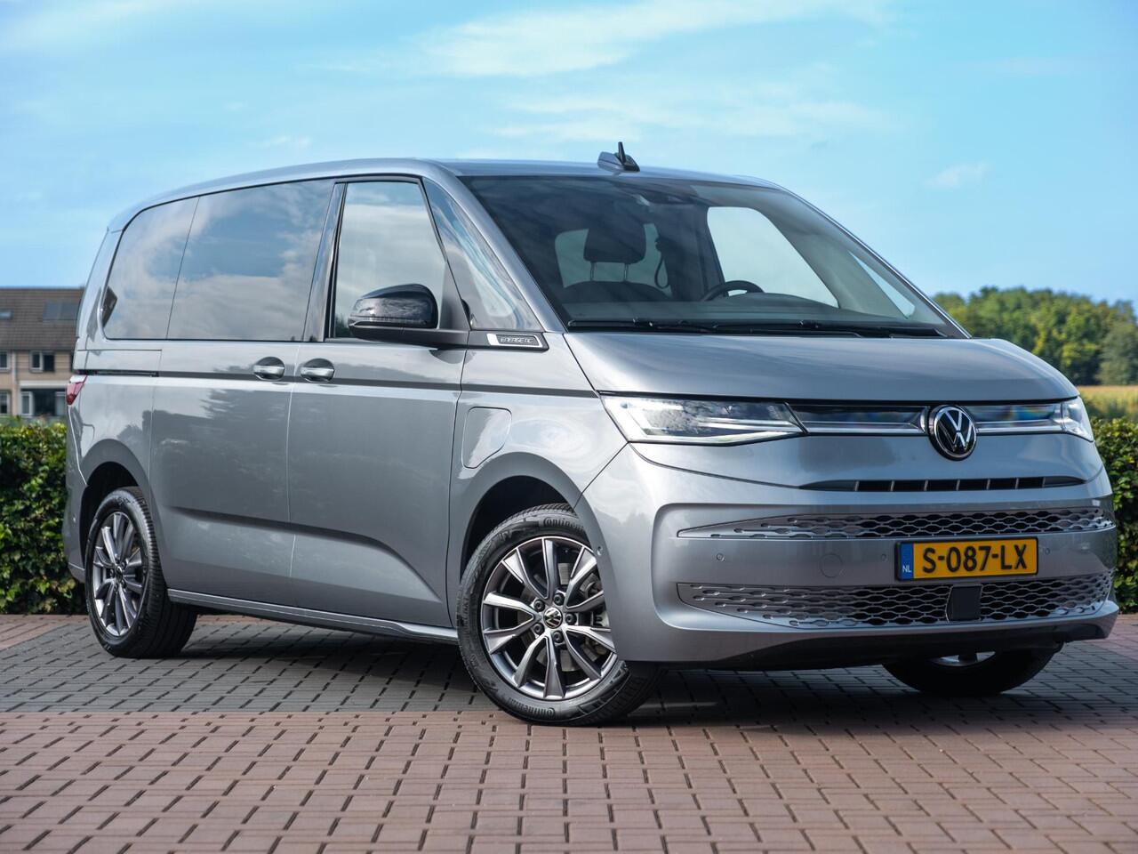 Volkswagen MULTIVAN 1.4 eHybrid L1H1 Life Business 218pk Aut Energetic Style | Leder | Panodak | Elek trekhaak | Ass plus pack | 18" | Dubb glas | Elek klep | Full-LED Matrix | Park Assist | Stoelverw | Etc...