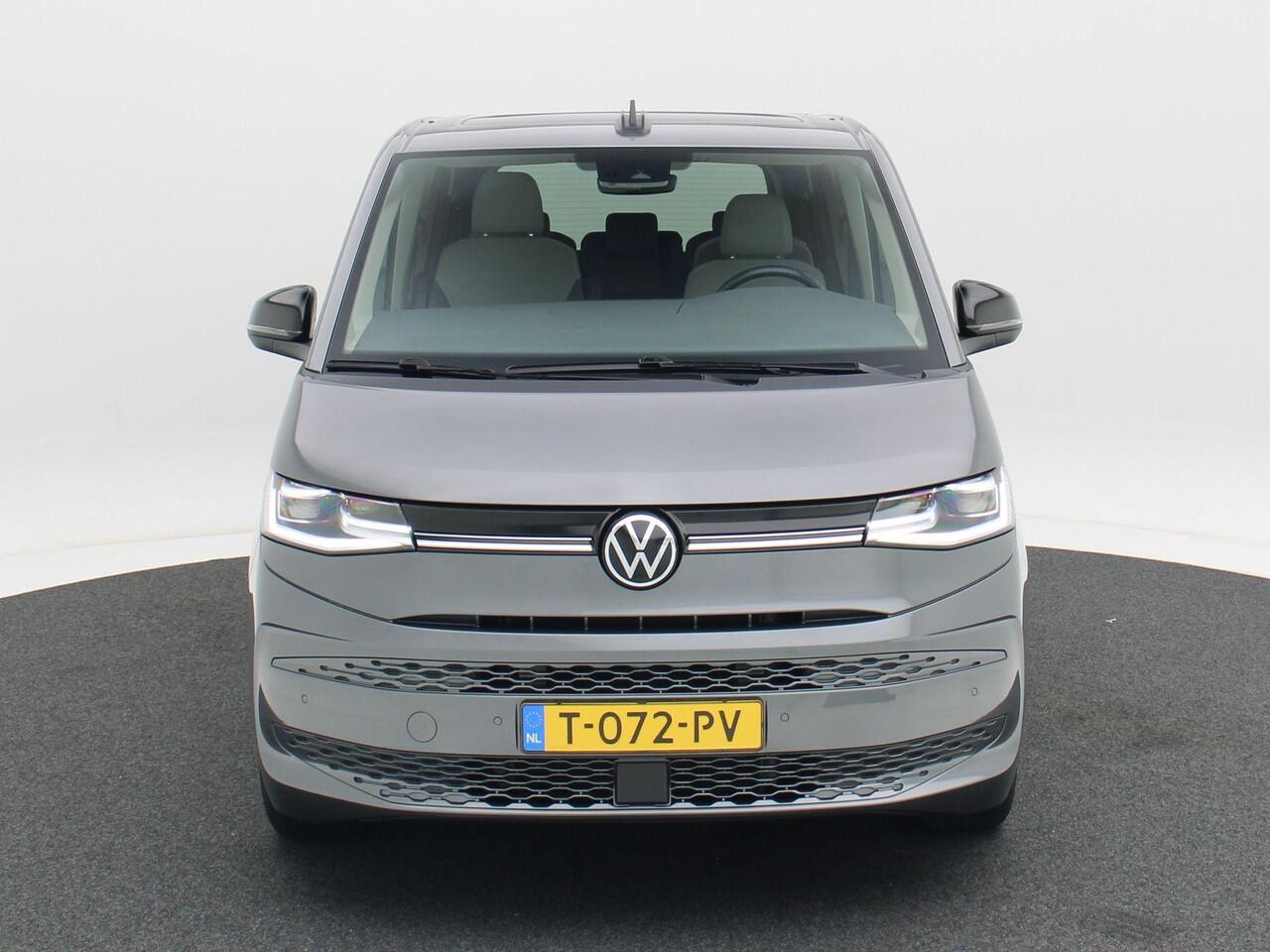Volkswagen MULTIVAN 1.4 eHybrid 218 Pk Automaat L2 Life 7-Persoons | Adaptive Cruise | Stoelverwarming | Panoramadak | Trekhaak | Navigatie | Camera | 17 Inch | 24.616 Km!!