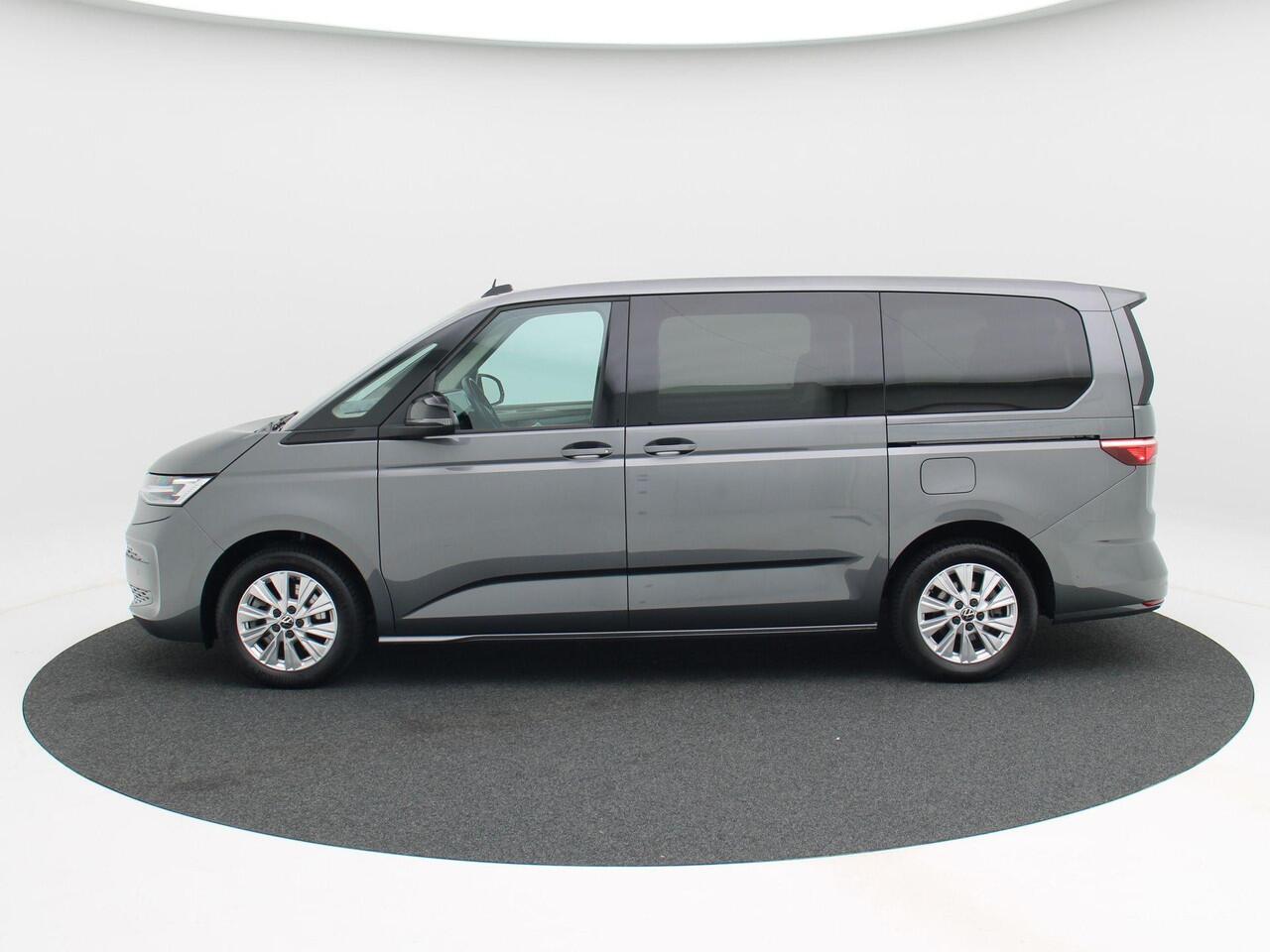 Volkswagen MULTIVAN 1.4 eHybrid 218 Pk Automaat L2 Life 7-Persoons | Adaptive Cruise | Stoelverwarming | Panoramadak | Trekhaak | Navigatie | Camera | 17 Inch | 24.616 Km!!