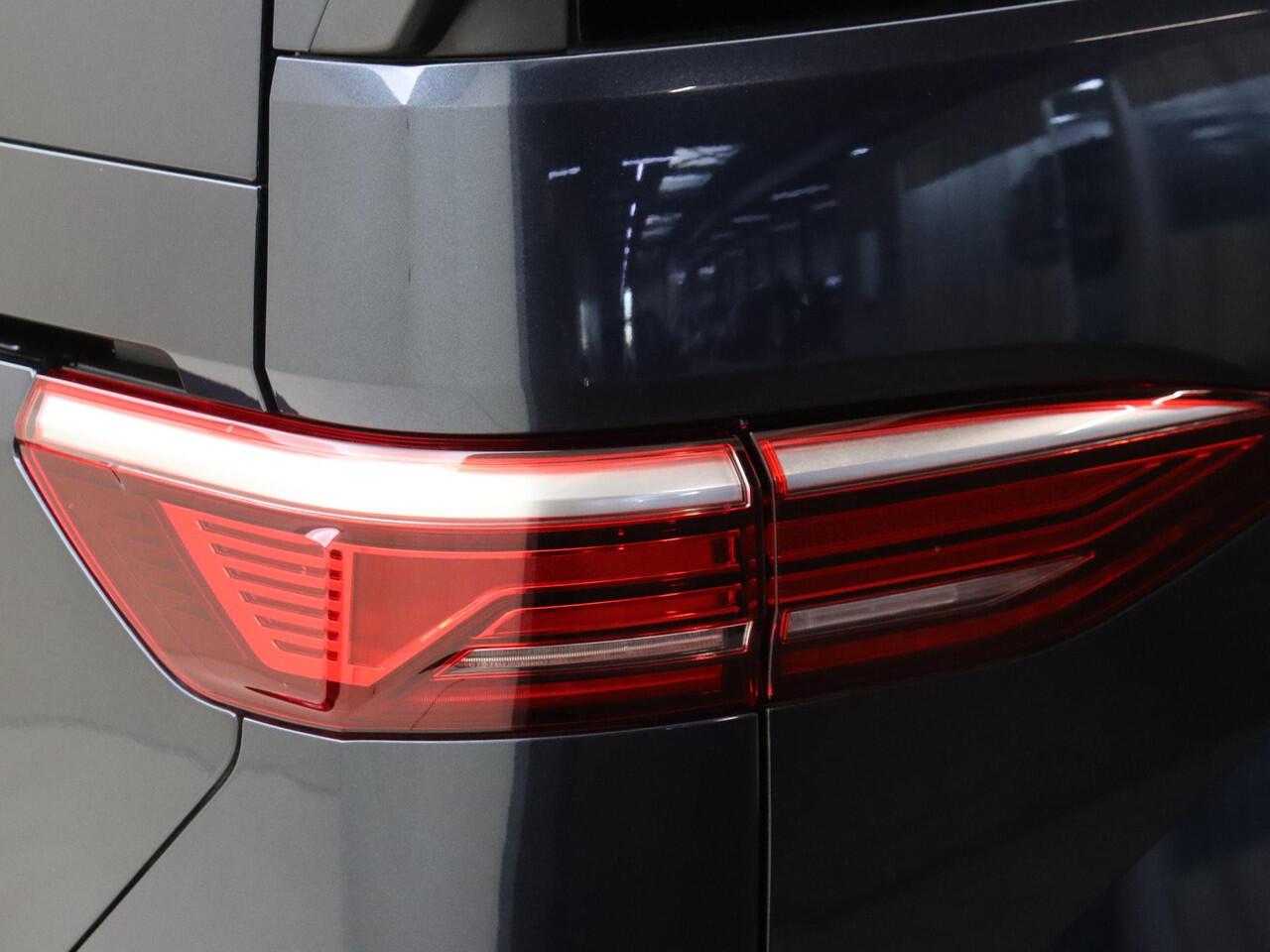 Volkswagen MULTIVAN Bedrijfswagens Life Business L1 1.4 EHybrid 110kw (150pk) DSG | Achteruitrijcamera | Wegklapbare trekhaak | Schuifdeur links en rechts | Multifunctionele tafel | Keyless advanced |