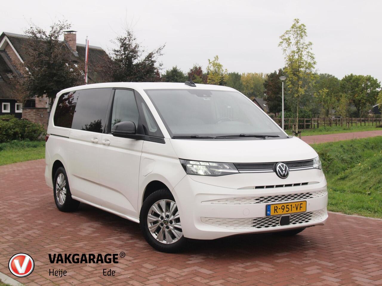 Volkswagen MULTIVAN 1.4 eHybrid L2H1 Life | 7 persoons | Camera | Apple Carplay | NL-Auto |