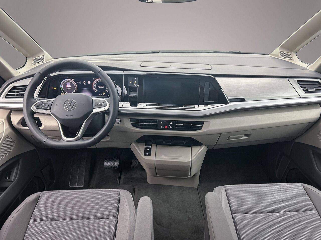 Volkswagen MULTIVAN 1.5 245pk DSG eHybrid L2 Bulli Edition 4Motion> ¤ 2.500,= Inruilpremie < | AssistentiepakketPlus | Trekhaak | 7-zits Premium zitopstelling |