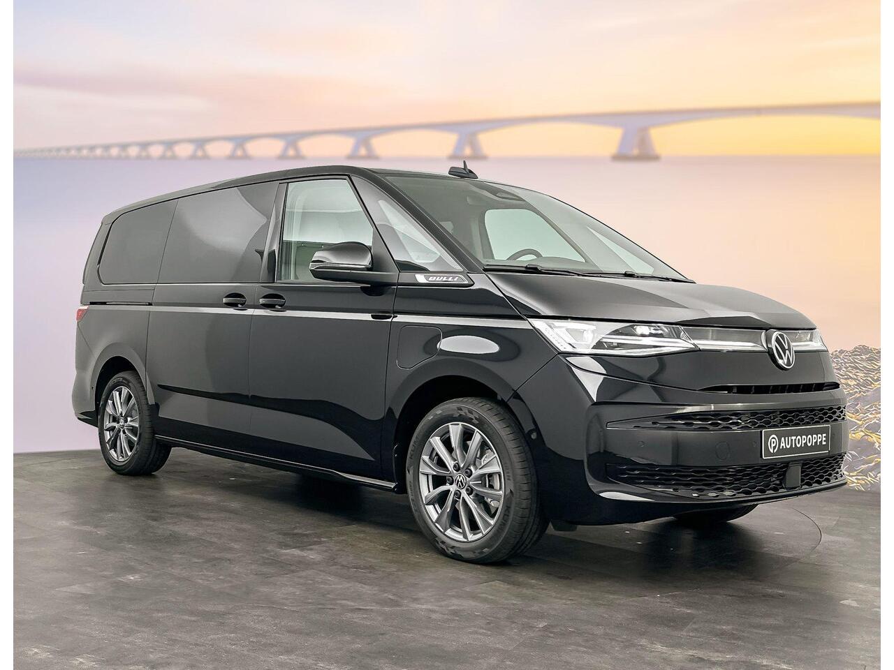 Volkswagen MULTIVAN 1.5 eHybrid L2 Bulli Edition 4Motion 180 kW(245pk)