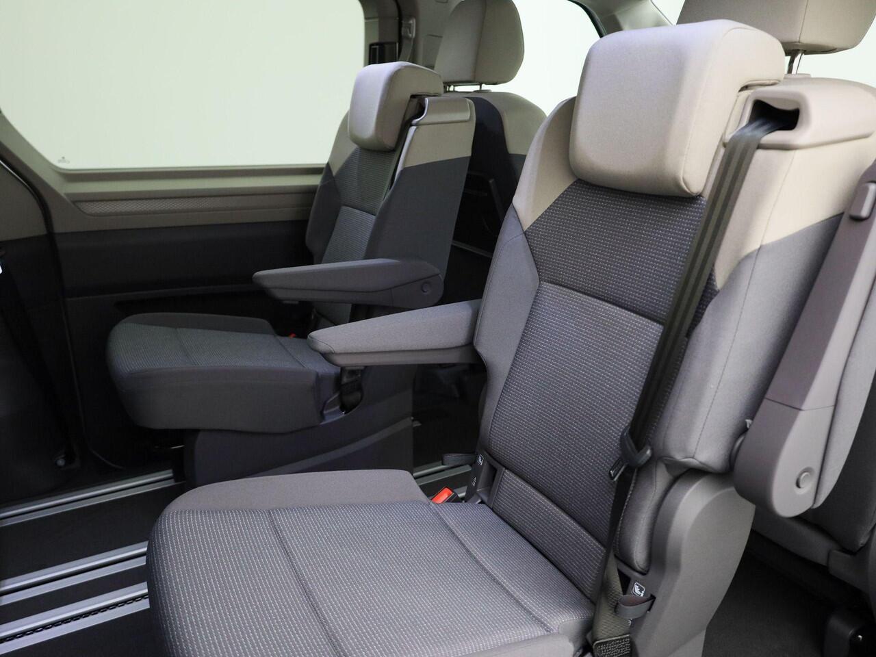 Volkswagen MULTIVAN 1.5 eHybrid DSG 4Motion Economy Business L2 700875