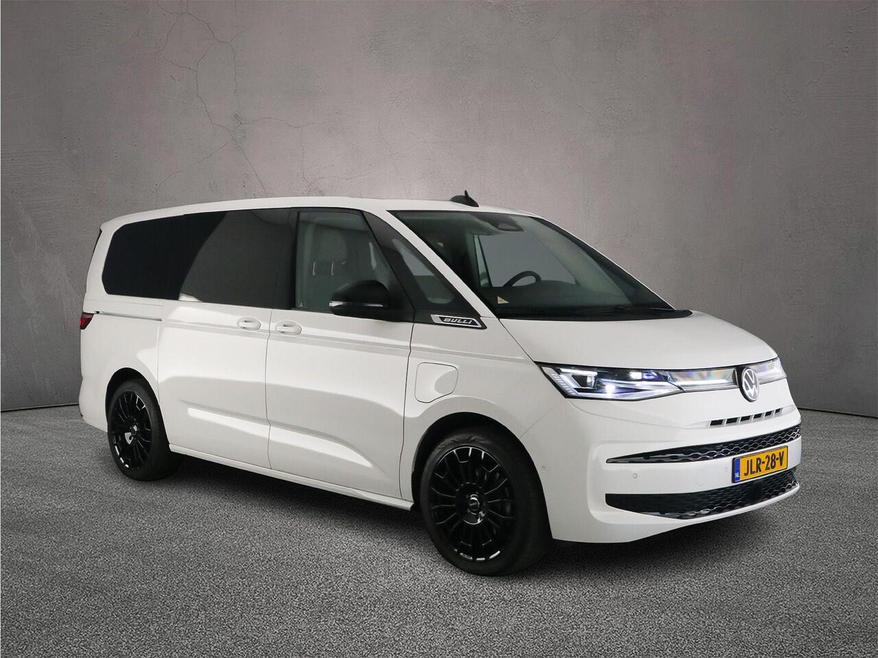 Volkswagen MULTIVAN 1.5 245pk DSG eHybrid L2 Bulli Edition 4Motion | 20'' velgen | Travel Assist | Trekhaak | Elec. achterklep
