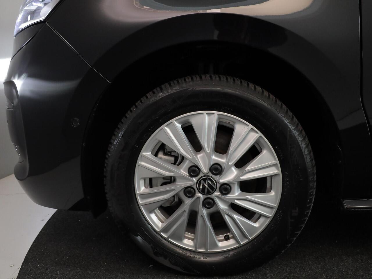 Volkswagen MULTIVAN Bedrijfswagens Economy Business L2 1.5 eHybrid EU6 180 kW (245pk)