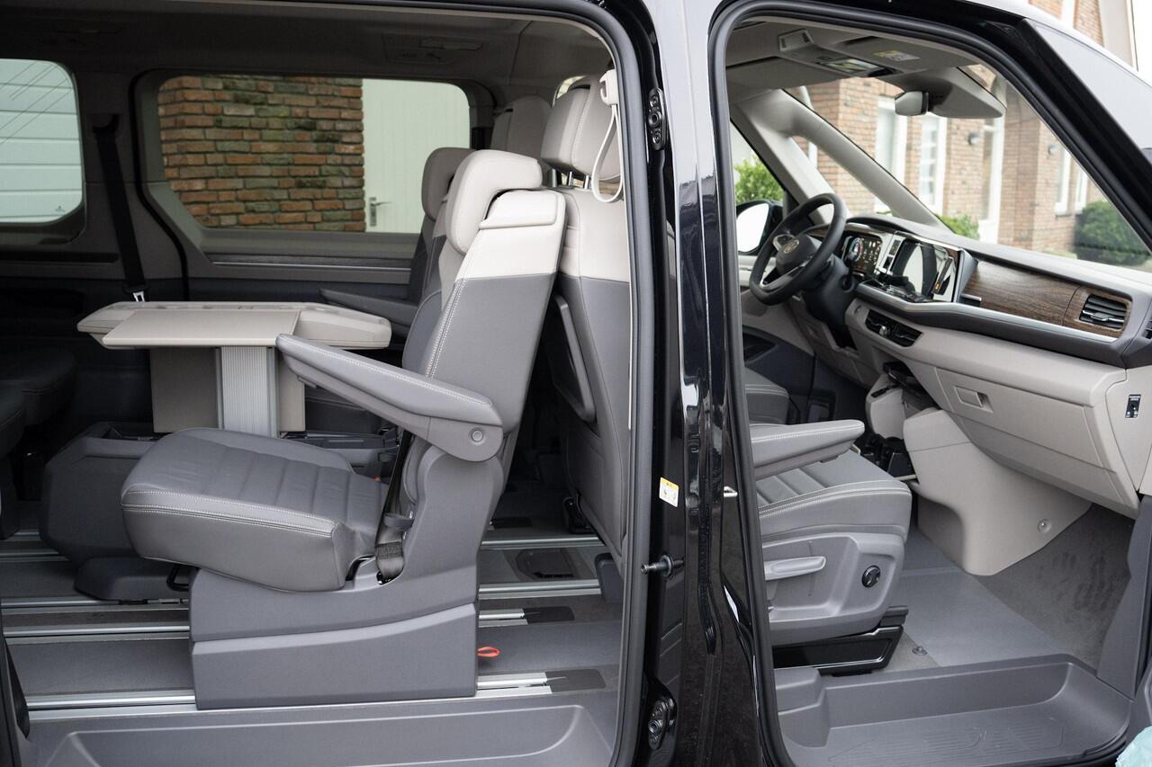 Volkswagen MULTIVAN 1.5 e-hybrid Style L2 4-Motion Panoramadak DCC Leder Trekhaak Area view