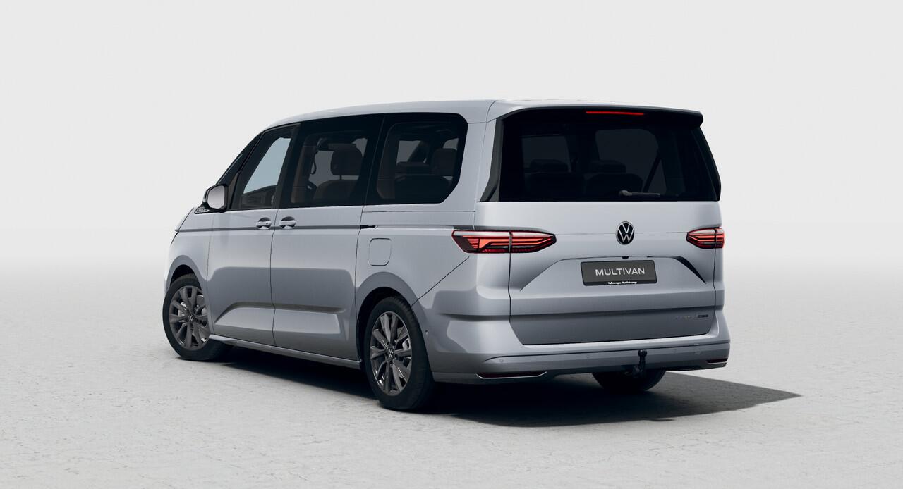 Volkswagen MULTIVAN 1.5 TSI 245pk DSG eHybrid L2 Bulli Edition 4Motion | Adaptieve Cruise Control | Stoelverwarming | Elek. achterklep | Prijs is incl. Voor Mekaar Deal á ¤2000 incl. btw |