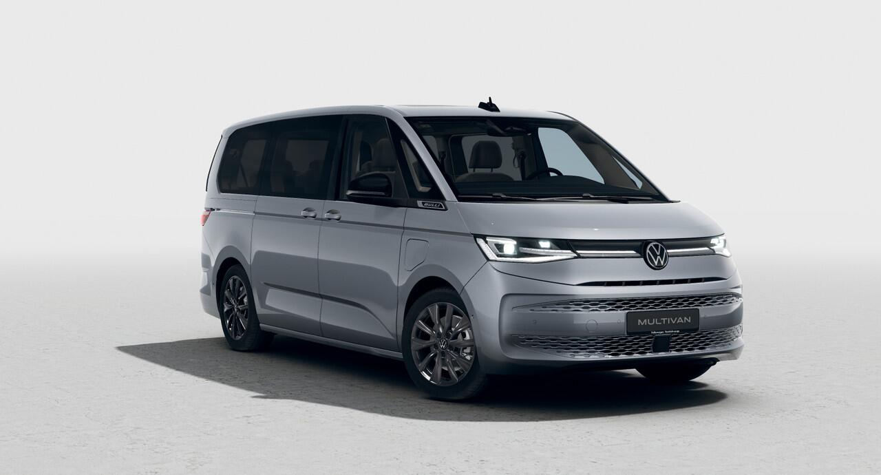 Volkswagen MULTIVAN 1.5 TSI 245pk DSG eHybrid L2 Bulli Edition 4Motion | Adaptieve Cruise Control | Stoelverwarming | Elek. achterklep | Prijs is incl. Voor Mekaar Deal á ¤2000 incl. btw |